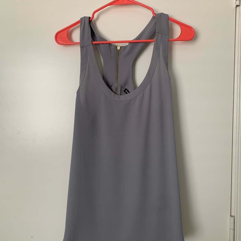 Grey top